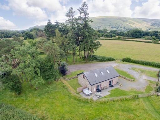 Chic Cottage Near Elan Valley And Builth Wells Llanwrthwl Exterior photo